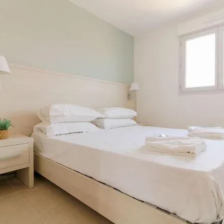 Select'so - Le Poseidon - Piscine & Garage - Prestations De Qualite & Services Hoteliers - Pos22 * Bormes-les-Mimosas